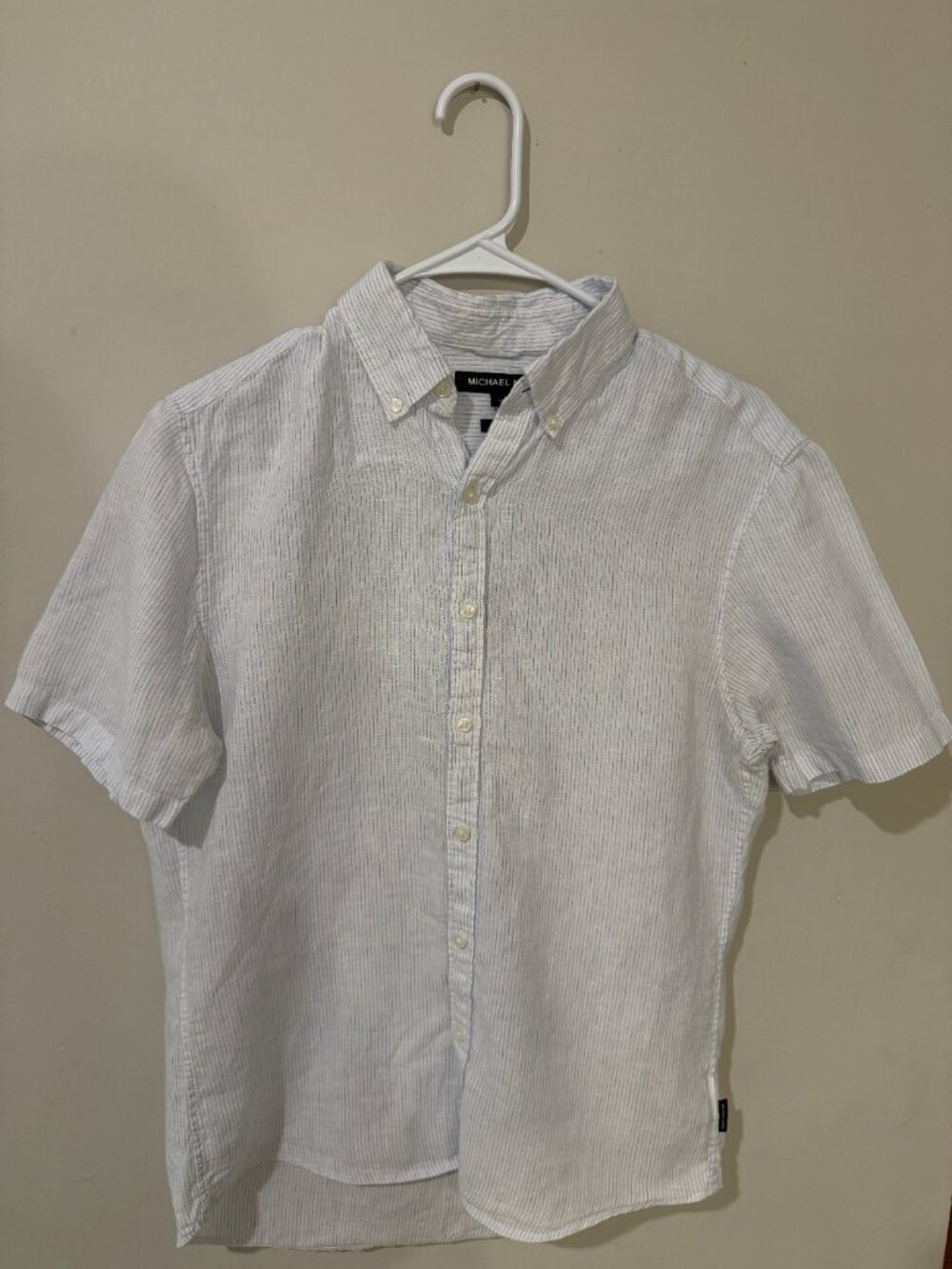 Michael Kors Men's Short Sleeve Button Up Shirt White Gray Pinstripe Casual